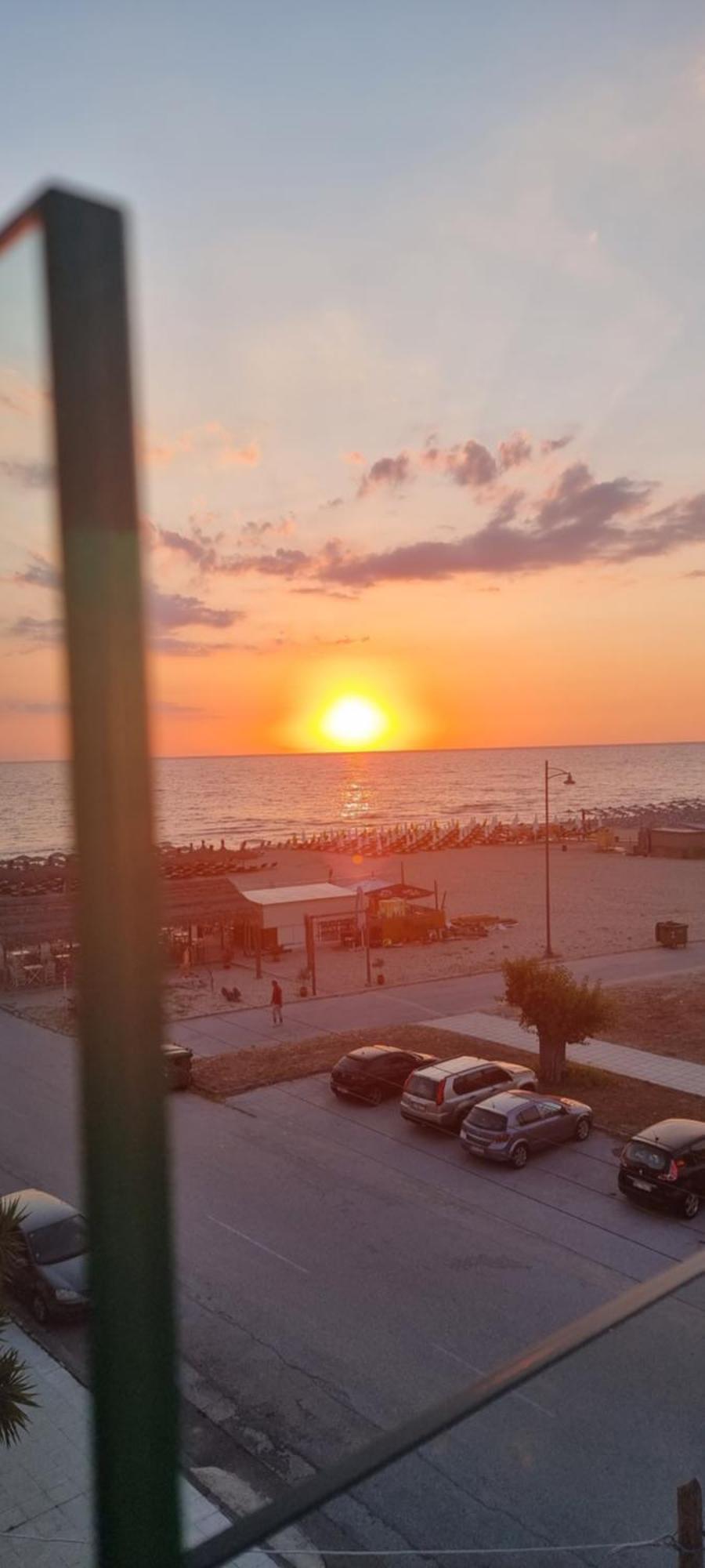Pantheon Sea View Aparthotel Νέοι Πόροι Δωμάτιο φωτογραφία