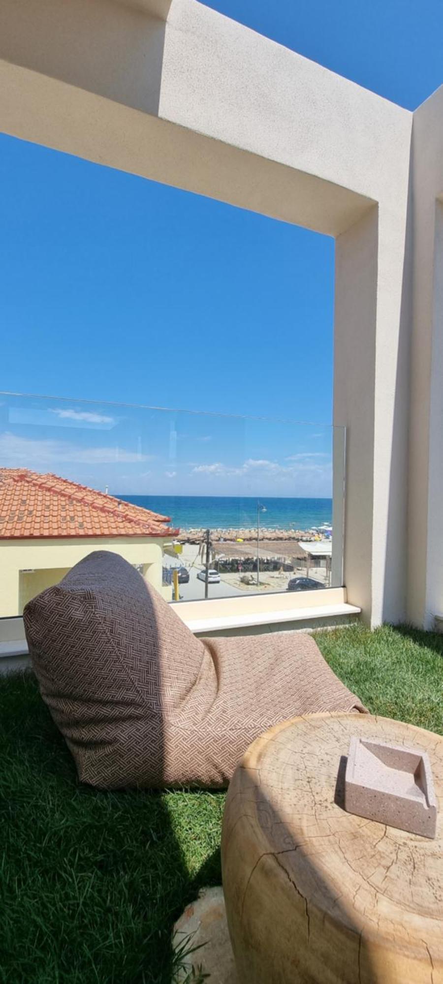 Pantheon Sea View Aparthotel Νέοι Πόροι Δωμάτιο φωτογραφία