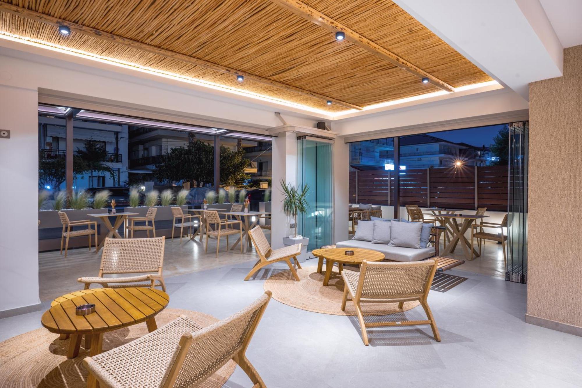 Pantheon Sea View Aparthotel Νέοι Πόροι Εξωτερικό φωτογραφία