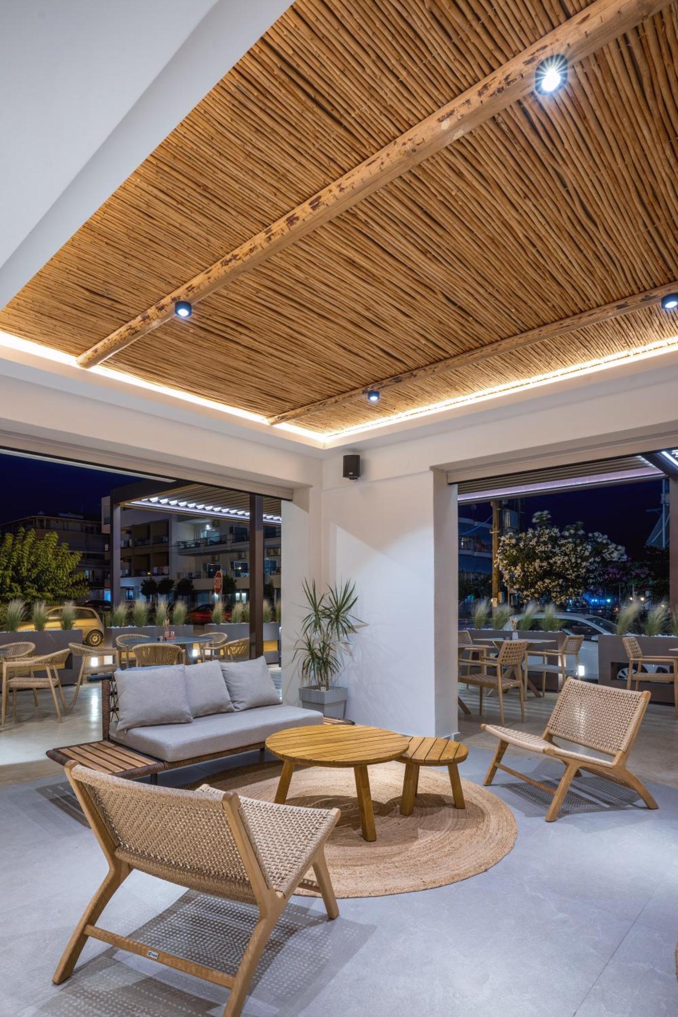 Pantheon Sea View Aparthotel Νέοι Πόροι Εξωτερικό φωτογραφία