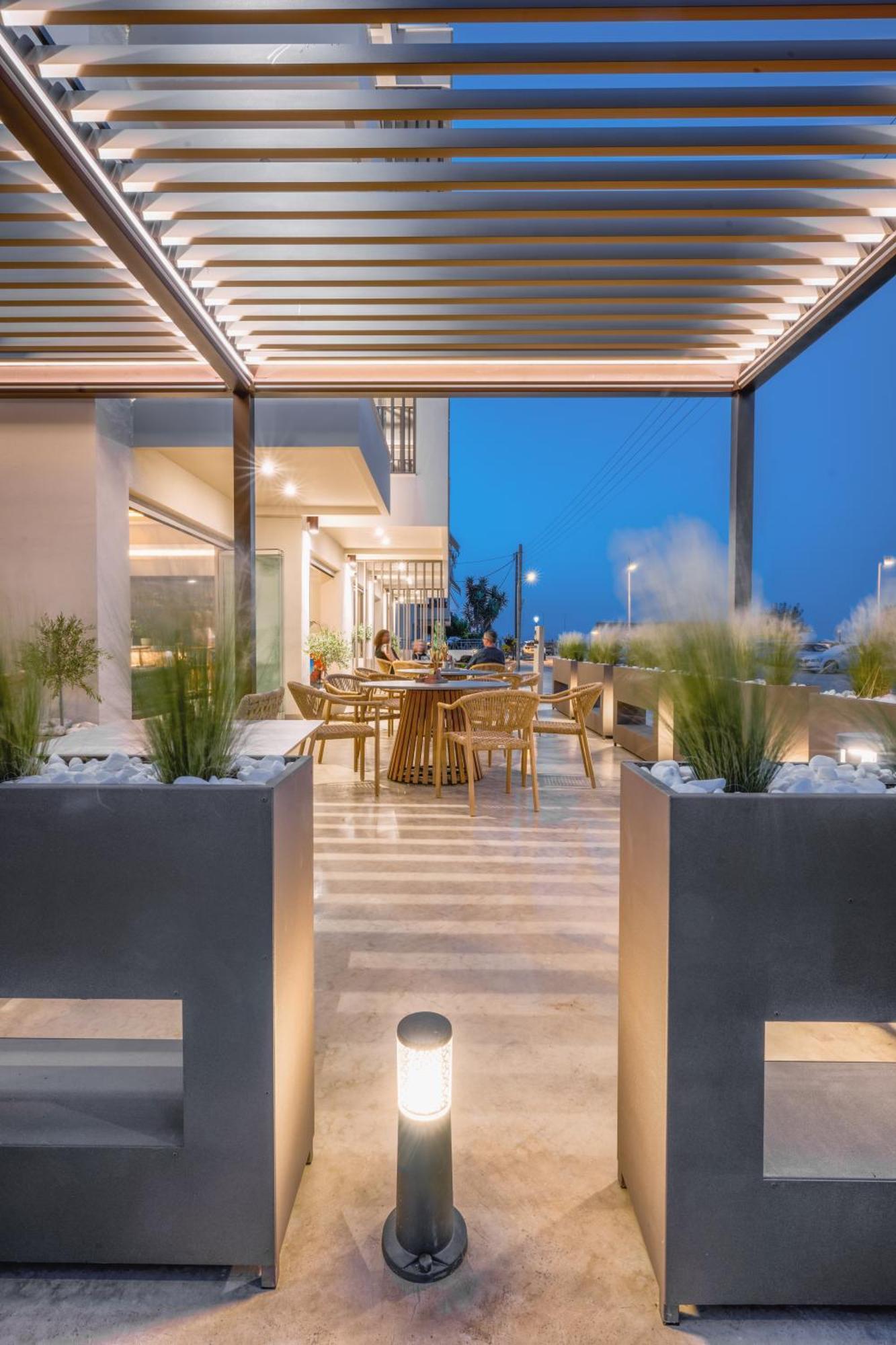 Pantheon Sea View Aparthotel Νέοι Πόροι Εξωτερικό φωτογραφία