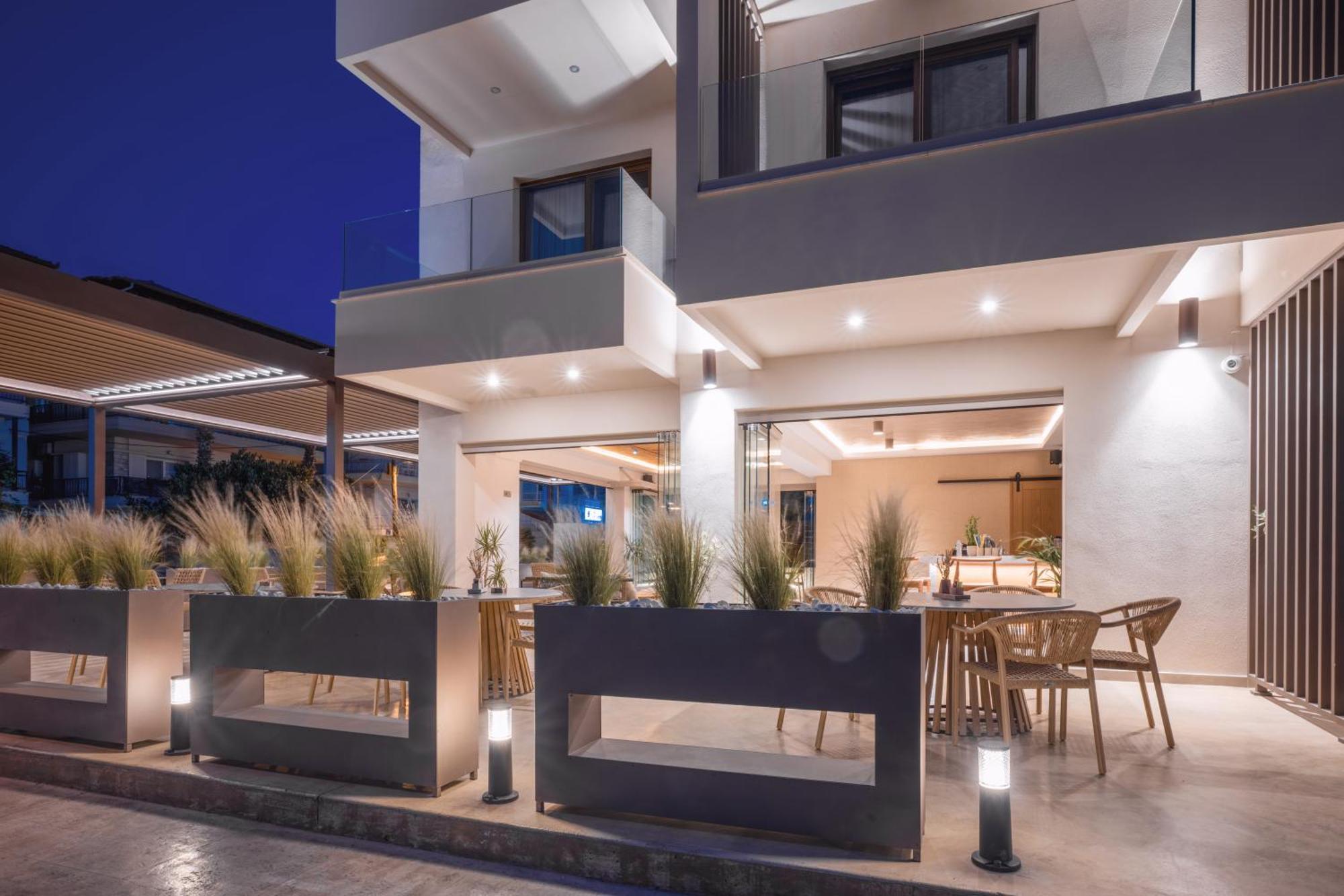 Pantheon Sea View Aparthotel Νέοι Πόροι Εξωτερικό φωτογραφία
